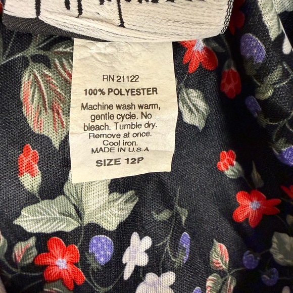 Whirlaway Frocks Black Floral Midi Dress with White Collar - Picture 5 of 5